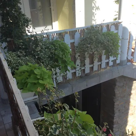Gyoengyi Apartman Heviz Exterior photo