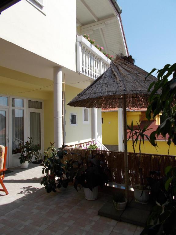 Gyoengyi Apartmán *